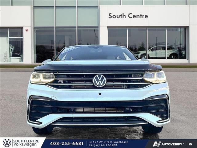 2024 Volkswagen Tiguan Highline R-Line (Stk: SU7643B) in Calgary - Image 2 of 18