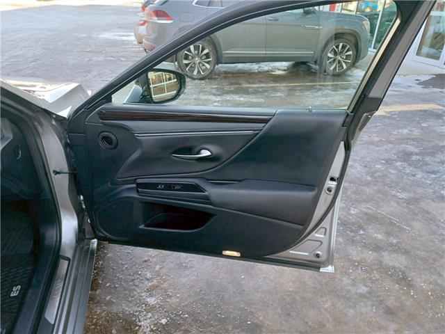 2019 Lexus ES 300h Base (Stk: 226383) in Regina - Image 24 of 27