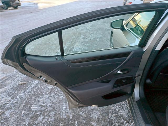 2019 Lexus ES 300h Base (Stk: 226383) in Regina - Image 26 of 27
