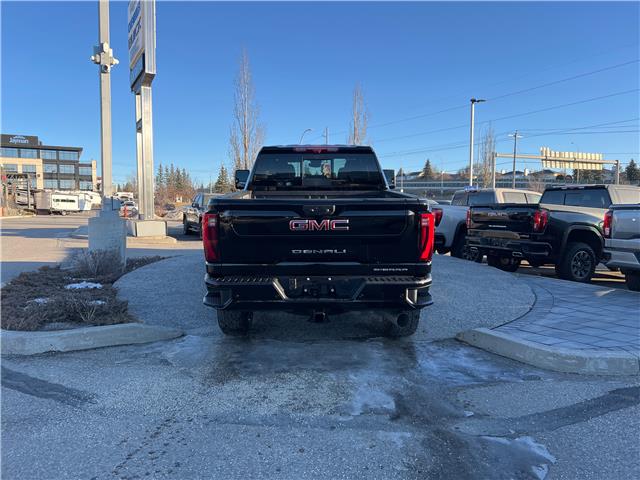 2026 GMC Sierra 3500HD Denali (Stk: TF181888) in Calgary - Image 4 of 23 2026 GMC Sierra 3500HD Denali (Stk: TF181888) in Calgary - Image 4 of 23