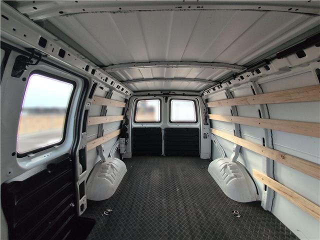 2023 GMC Savana 2500 Work Van (Stk: C1672) in Lethbridge - Image 21 of 22