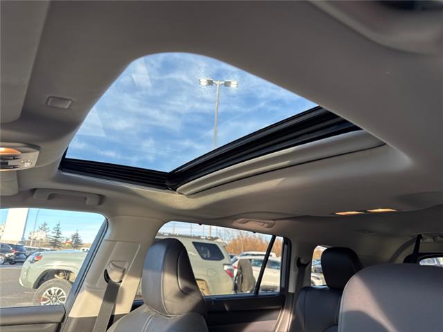 2020 Toyota Highlander Hybrid XLE (Stk: S693188A) in Cranbrook - Image 17 of 21