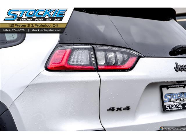 2022 Jeep Cherokee Trailhawk (Stk: 39000) in Waterloo - Image 7 of 30