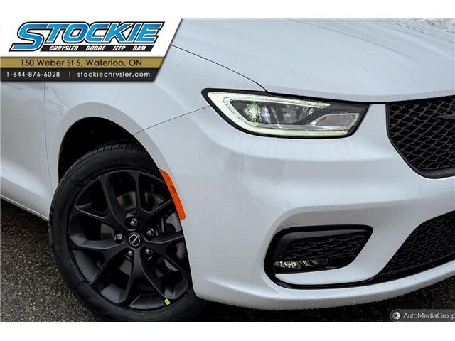 2026 Chrysler Pacifica Select (Stk: 46457) in Waterloo - Image 2 of 20