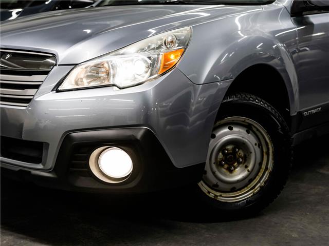 2014 Subaru Outback 2.5i Touring >>AS-IS Specail<< (Stk: 260137AA) in North York, - Image 7 of 23