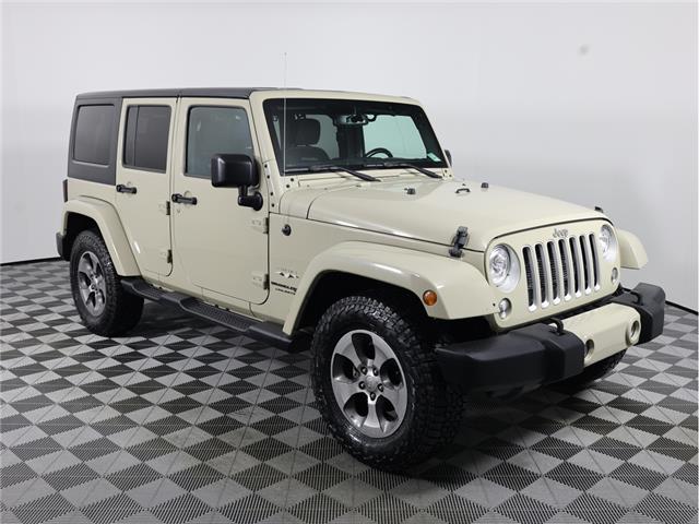 2018 Jeep Wrangler JK Unlimited Sahara (Stk: A20632) in Calgary - Image 3 of 18