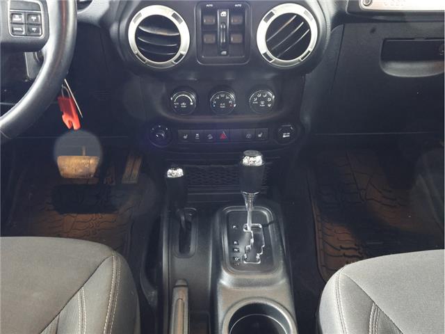 2018 Jeep Wrangler JK Unlimited Sahara (Stk: A20632) in Calgary - Image 14 of 18