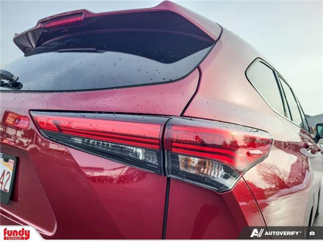 2022 Toyota Highlander XLE (Stk: TL4122) in Saint John - Image 14 of 28