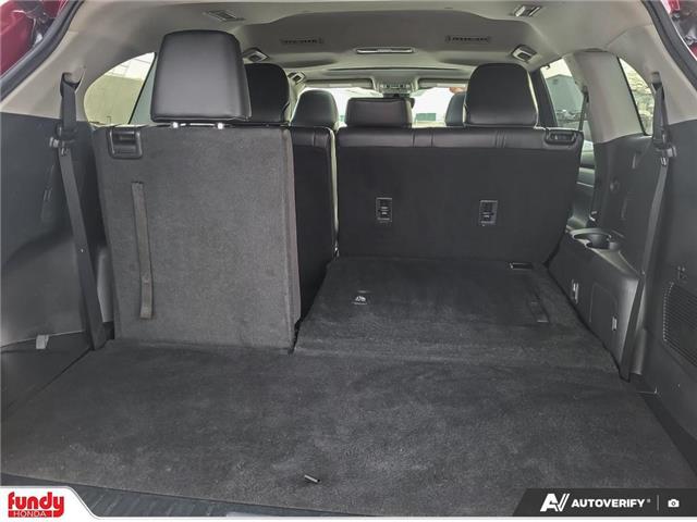 2022 Toyota Highlander XLE (Stk: TL4122) in Saint John - Image 15 of 28