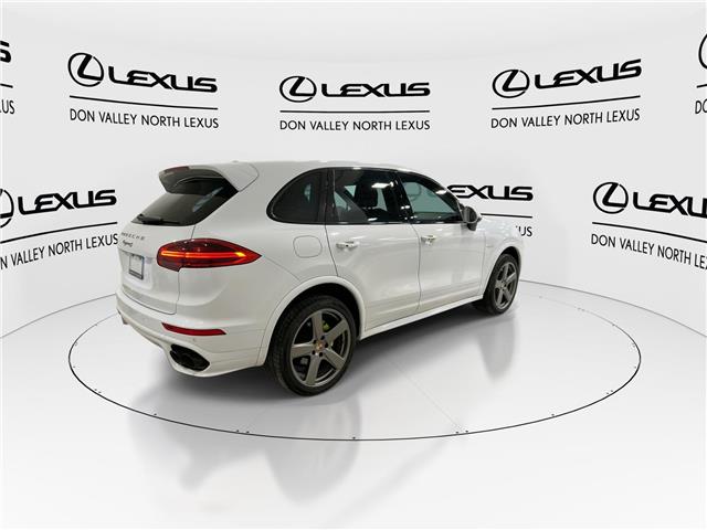 2017 Porsche Cayenne E-Hybrid S (Stk: 14111424A) in Markham - Image 9 of 32
