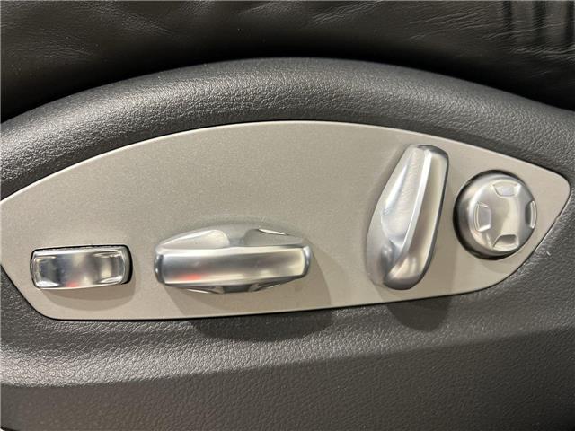 2017 Porsche Cayenne E-Hybrid S (Stk: 14111424A) in Markham - Image 13 of 32