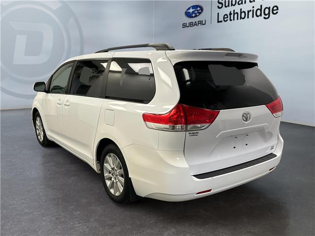 2014 Toyota Sienna LE (Stk: 300216) in Lethbridge - Image 3 of 15