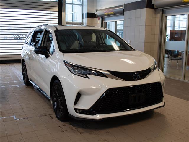 2022 Toyota Sienna XSE 7-Passenger (Stk: P20740) in Kingston - Image 3 of 15