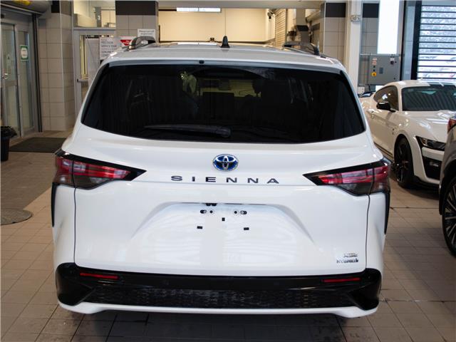 2022 Toyota Sienna XSE 7-Passenger (Stk: P20740) in Kingston - Image 5 of 15