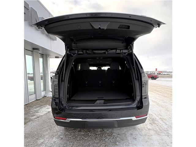 2026 Chevrolet Suburban LT (Stk: 26180) in Melfort - Image 6 of 15