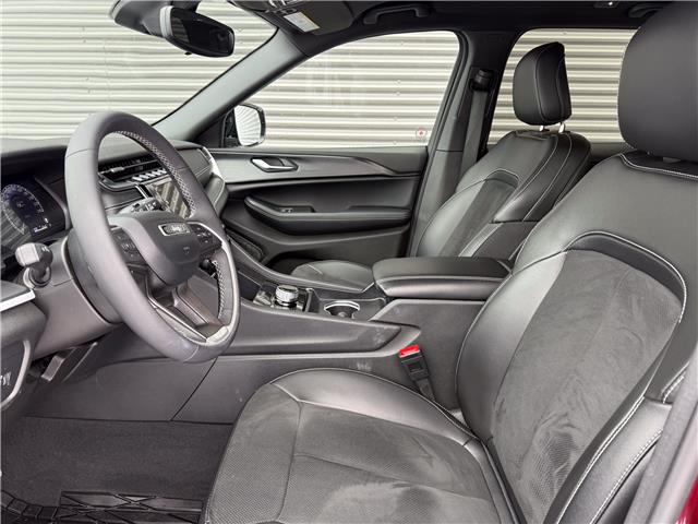 2024 Jeep Grand Cherokee Laredo (Stk: 249923) in London - Image 9 of 26