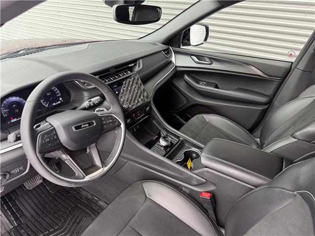 2024 Jeep Grand Cherokee Laredo (Stk: 249923) in London - Image 10 of 26