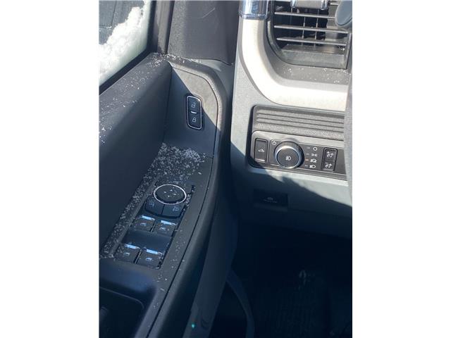 2026 Ford F-550 Chassis  (Stk: 2600490) in Ottawa - Image 18 of 24