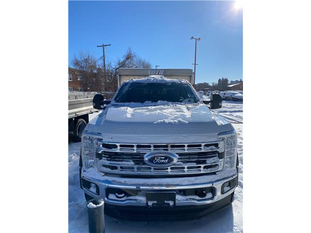2026 Ford F-550 Chassis  (Stk: 2600490) in Ottawa - Image 2 of 24