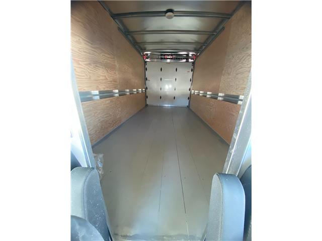 2026 Ford Transit-350 Cutaway Base (Stk: 2600510) in Ottawa - Image 9 of 15