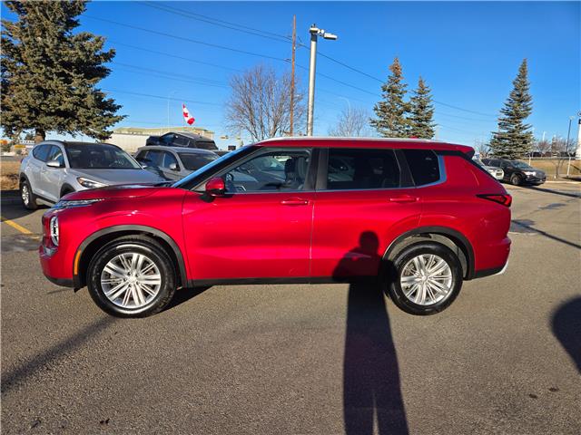 2022 Mitsubishi Outlander SE (Stk: T6013A) in Calgary - Image 4 of 26