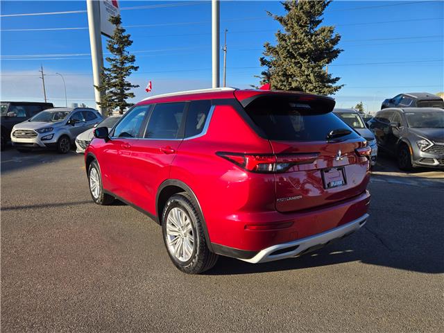 2022 Mitsubishi Outlander SE (Stk: T6013A) in Calgary - Image 5 of 26