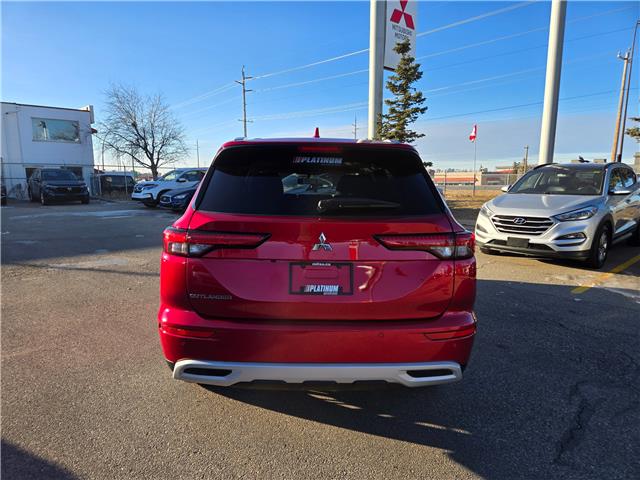 2022 Mitsubishi Outlander SE (Stk: T6013A) in Calgary - Image 6 of 26