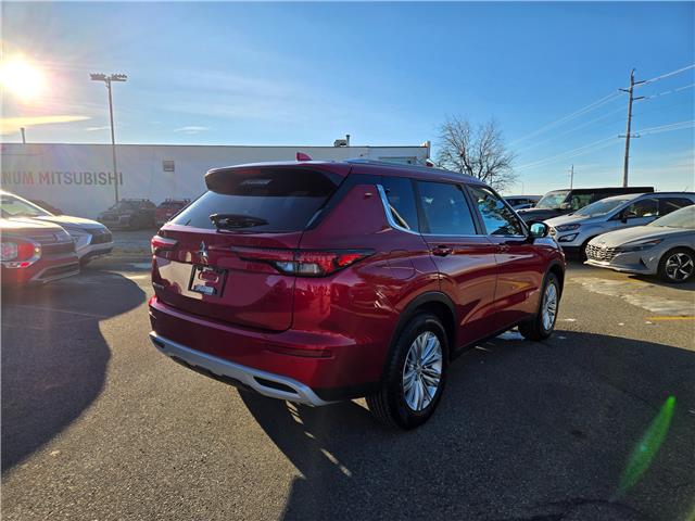 2022 Mitsubishi Outlander SE (Stk: T6013A) in Calgary - Image 7 of 26