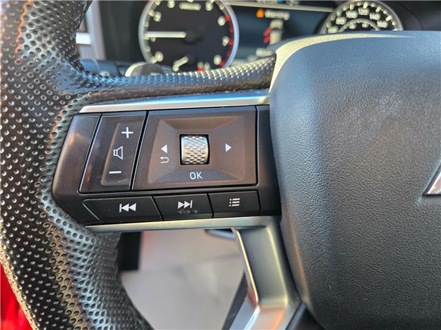 2022 Mitsubishi Outlander SE (Stk: T6013A) in Calgary - Image 13 of 26