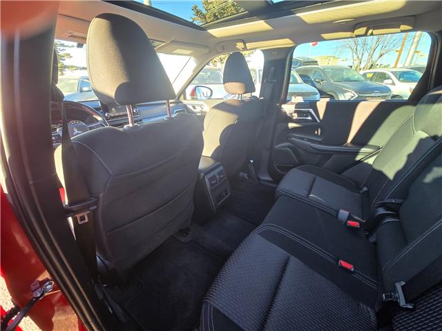 2022 Mitsubishi Outlander SE (Stk: T6013A) in Calgary - Image 18 of 26