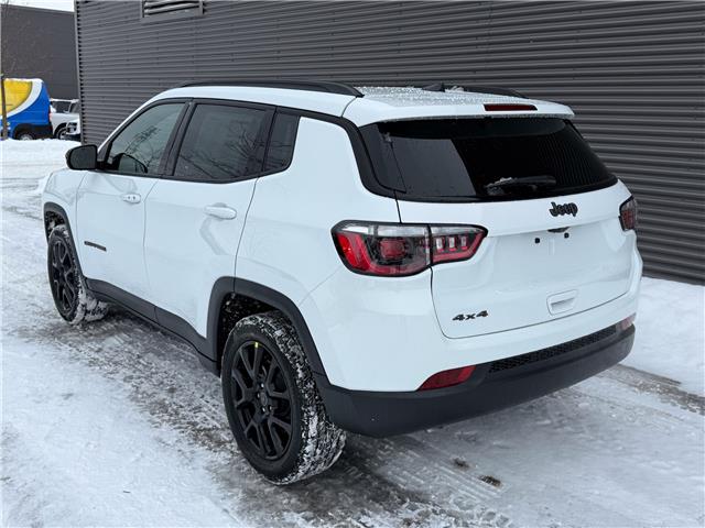 2026 Jeep Compass North (Stk: 26127) in London - Image 4 of 25