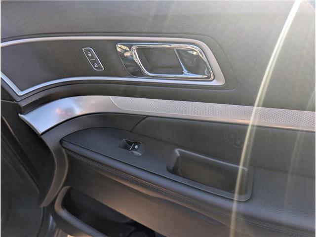 2017 Ford Explorer XLT (Stk: 19343A) in Calgary - Image 10 of 28