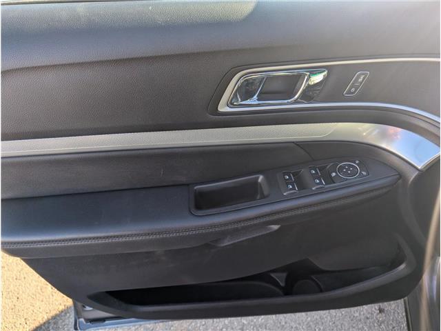 2017 Ford Explorer XLT (Stk: 19343A) in Calgary - Image 22 of 28