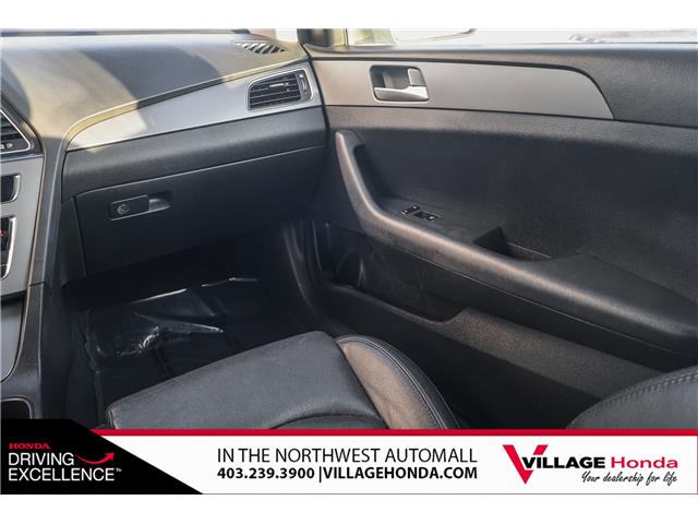 2016 Hyundai Sonata GLS Special Edition (Stk: B9014) in Calgary - Image 29 of 33