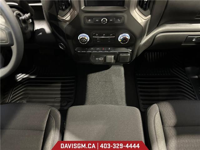 2026 GMC Sierra 1500 Pro (Stk: 302500) in Lethbridge - Image 11 of 15