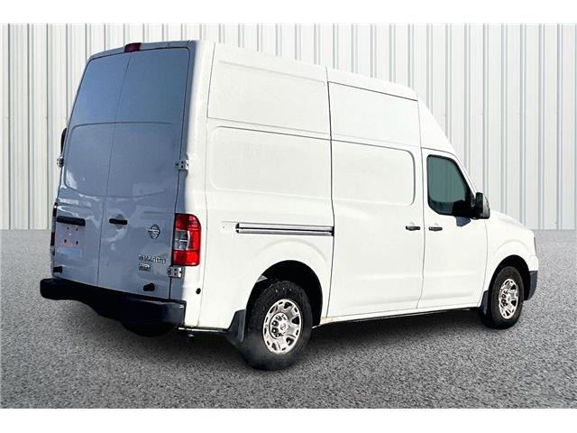 2014 Nissan NV Cargo NV2500 HD SV V6 (Stk: NI5640) in Cranbrook - Image 2 of 23