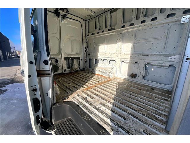 2014 Nissan NV Cargo NV2500 HD SV V6 (Stk: NI5640) in Cranbrook - Image 18 of 23