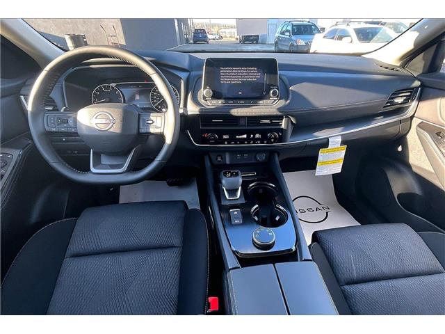 2025 Nissan Rogue SV Moonroof (Stk: 25RG5760) in Cranbrook - Image 5 of 12