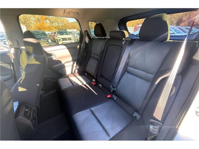 2025 Nissan Rogue SV Moonroof (Stk: 25RG5760) in Cranbrook - Image 10 of 12