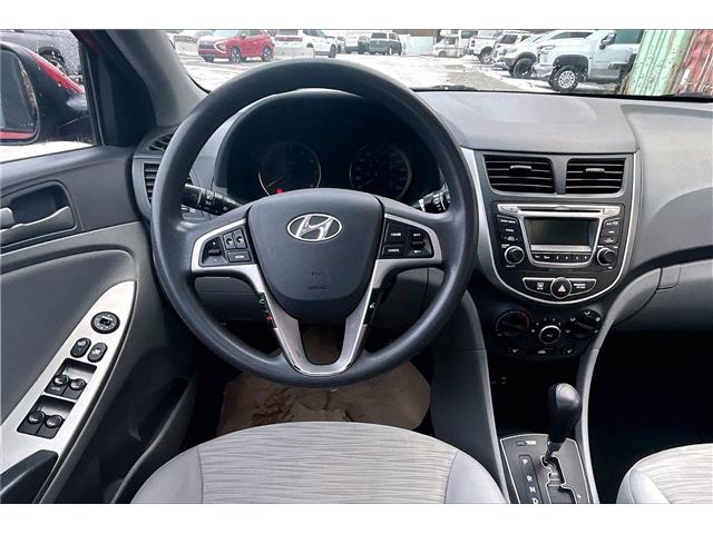 2017 Hyundai Accent SE (Stk: NI6298A) in Cranbrook - Image 5 of 26