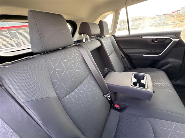 2023 Toyota RAV4 LE (Stk: C371718K) in Cranbrook - Image 12 of 20