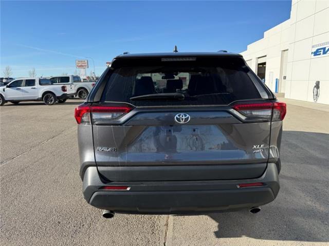2022 Toyota RAV4 XLE (Stk: HU3699) in Claresholm - Image 5 of 15
