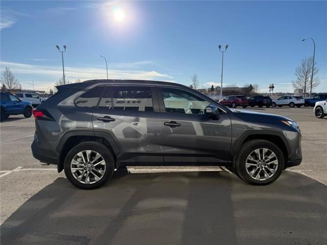 2022 Toyota RAV4 XLE (Stk: HU3699) in Claresholm - Image 8 of 15