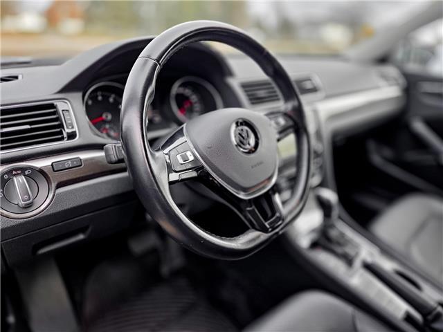 2017 Volkswagen Passat 1.8 TSI Comfortline (Stk: P2195) in BELLEVILLE - Image 15 of 21