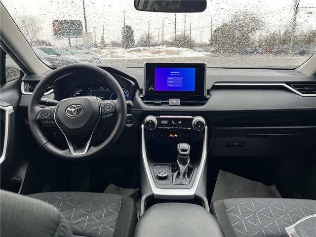 2025 Toyota RAV4 Hybrid XLE (Stk: 260231A) in Ottawa - Image 13 of 26