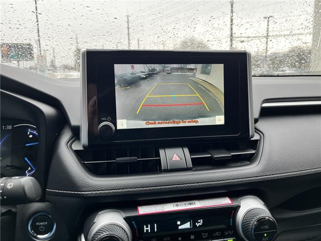 2025 Toyota RAV4 Hybrid XLE (Stk: 260231A) in Ottawa - Image 21 of 26