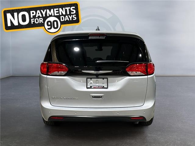 2026 Chrysler Grand Caravan SXT (Stk: 40699) in Lethbridge - Image 4 of 15