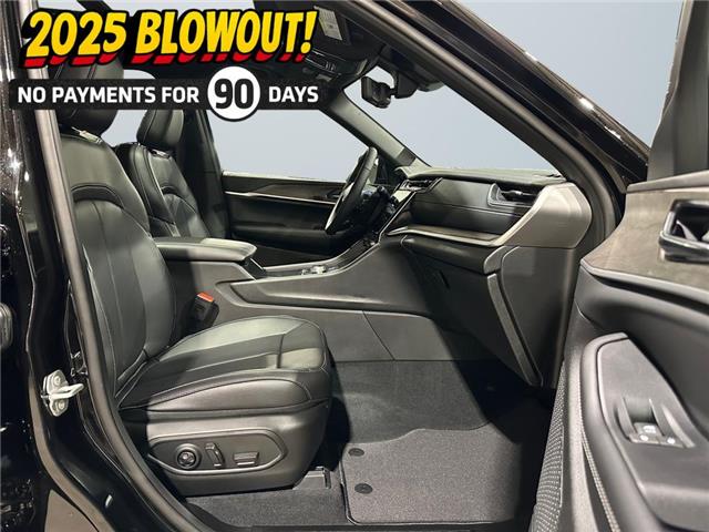 2025 Jeep Grand Cherokee Limited (Stk: 40907) in Lethbridge - Image 15 of 15