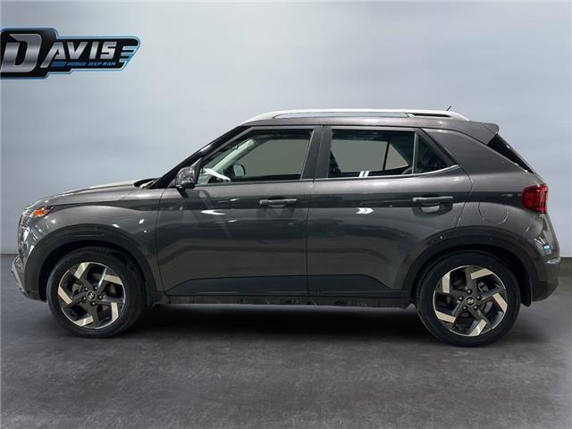 2023 Hyundai Venue Ultimate w/Black Interior (IVT) (Stk: 40490) in Lethbridge - Image 2 of 15