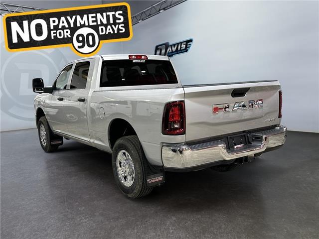 2026 RAM 3500 Tradesman (Stk: 40663) in Lethbridge - Image 3 of 15